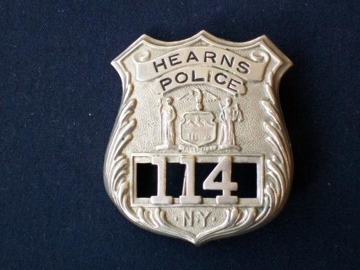 Cap Badge - Hearns Police - New York