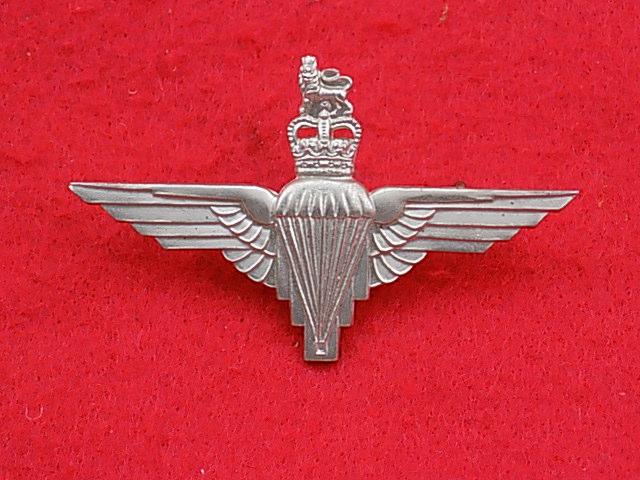 Officers Cap Badge - Parachute Regiment